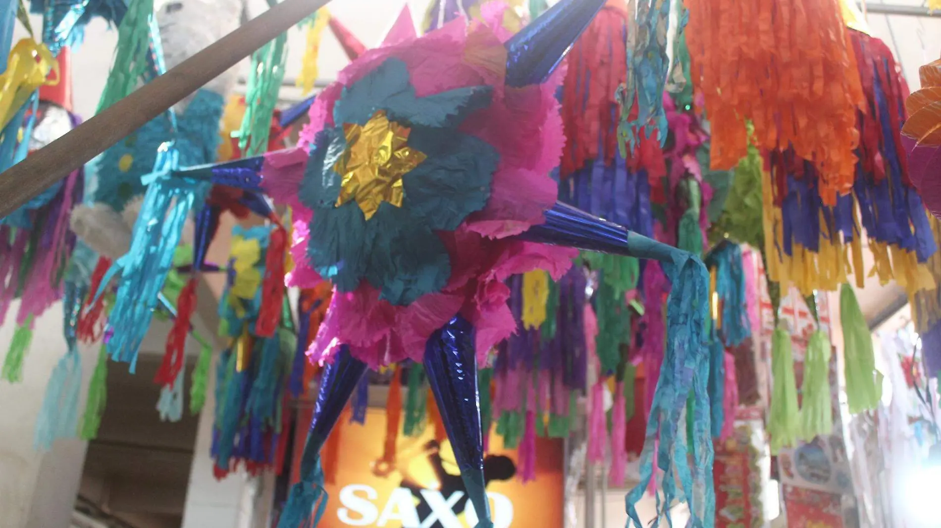 PINATAS (2)